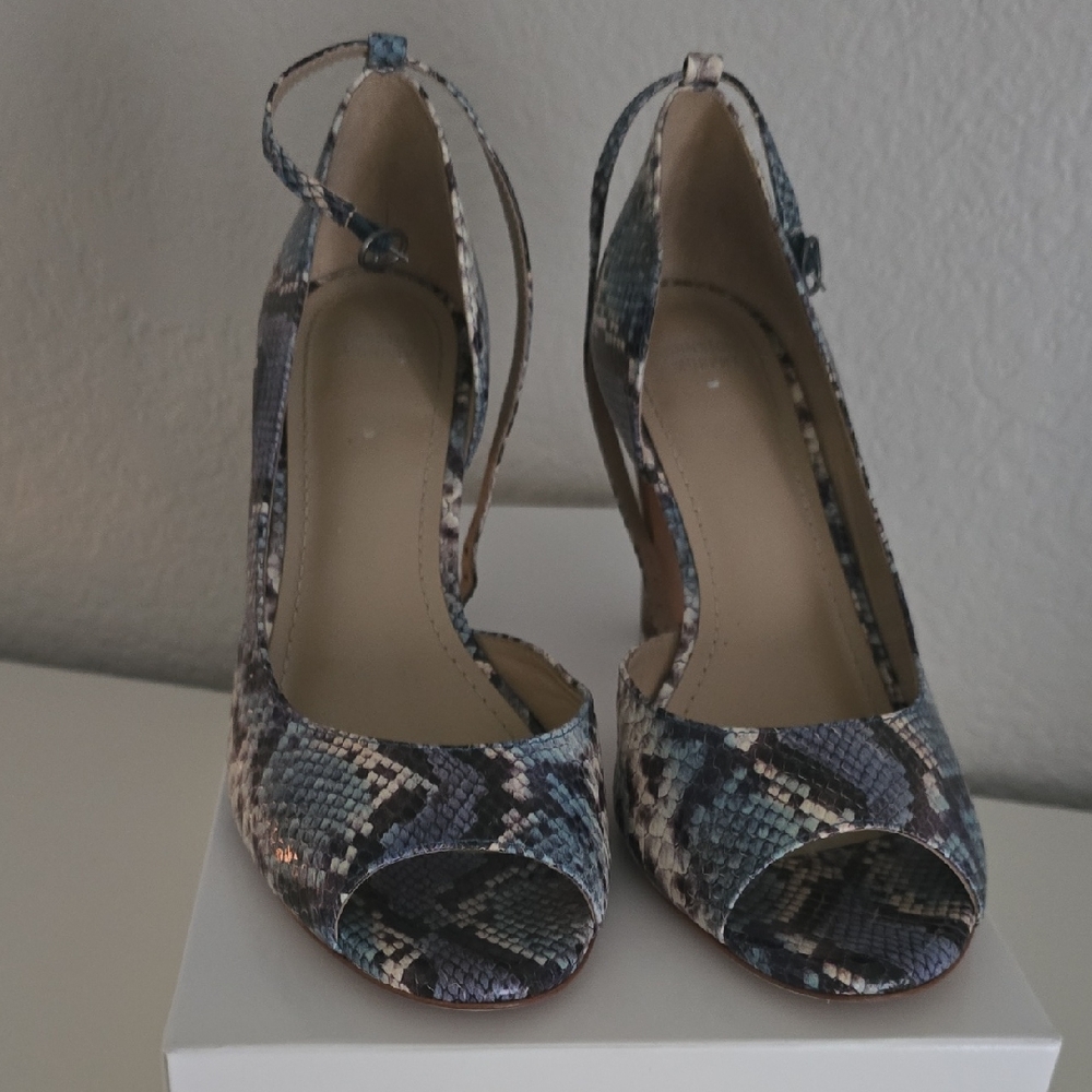 Johnston & Murphy Blue Snakeskin Heels, Sz 8.5 NWOT